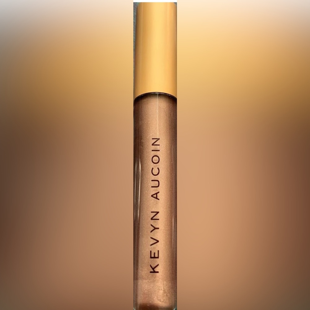Kevyn Aucoin the Molton Lip Color in Totanium, New in Box